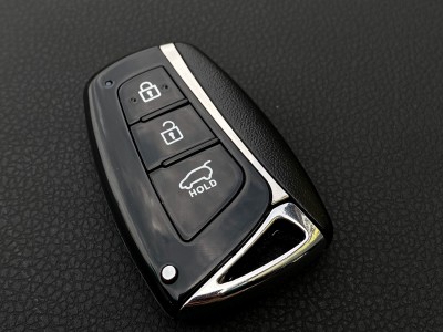 Ключі на Hyundai Santa Fe III (2013-2018)