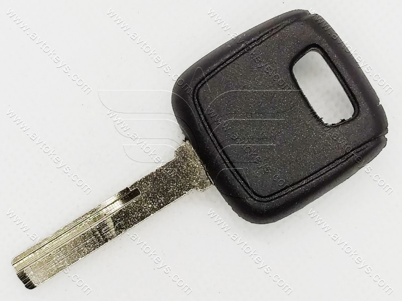 Корпус ключа з місцем під чіп Volvo S40, V40 та інші, лезо HU56