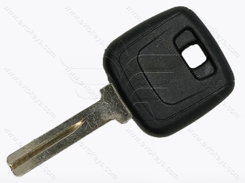 Корпус ключа з місцем під чіп Volvo 760-762-764-765, 960, лезо NE67, без лого