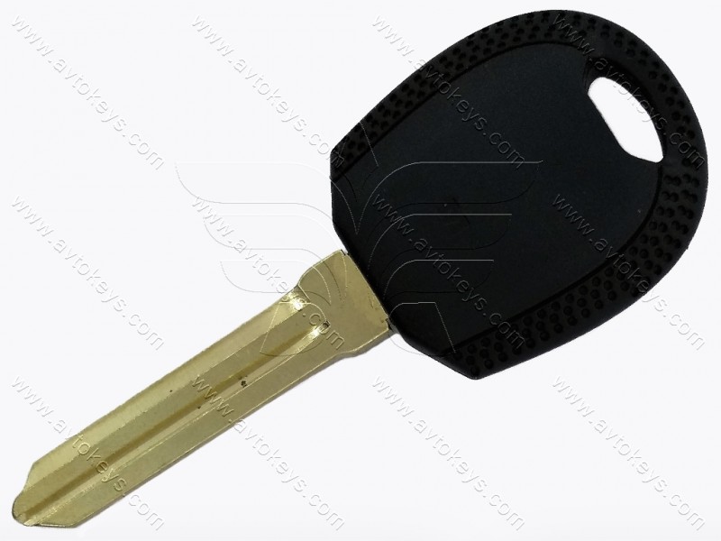 Корпус ключа з місцем під чіп Kia Cerato, Magentis інші, лезо HYN14R, з лого
