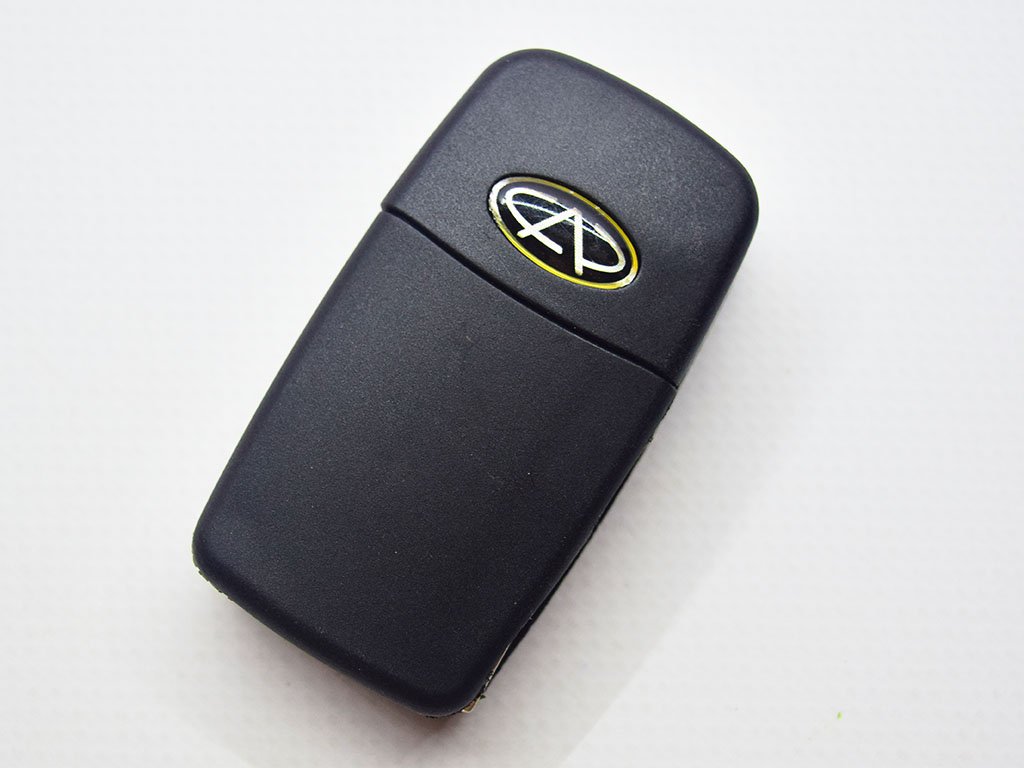 Викидний ключ Chery M11 (A3), Elara (A5), Tiggo (T11), 315 Mhz, ID40, 2 кнопки, лівостороннє лезо - Зображення 2