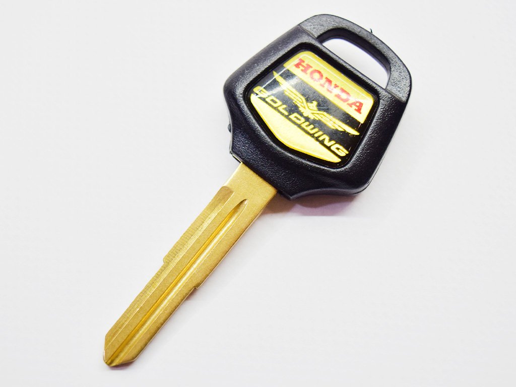 Корпус ключа з місцем під чіп Honda Gold Wind, лезо HON58R