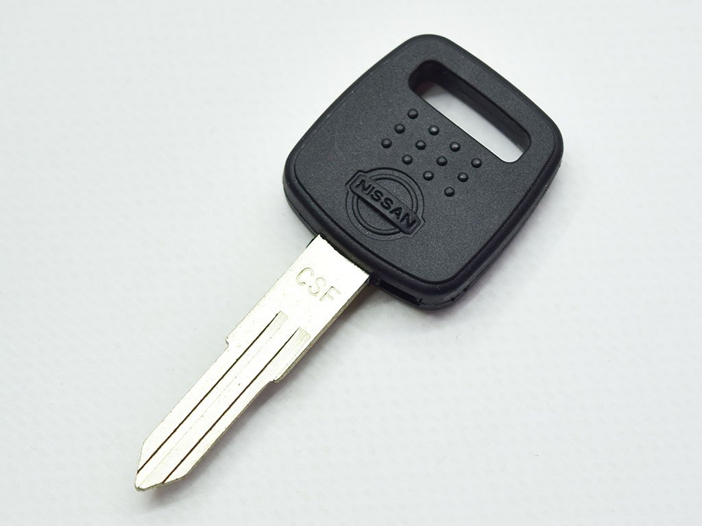 Корпус ключа з місцем під чіп Nissan Micra, Vanette та інші, лезо NSN11, тип 2