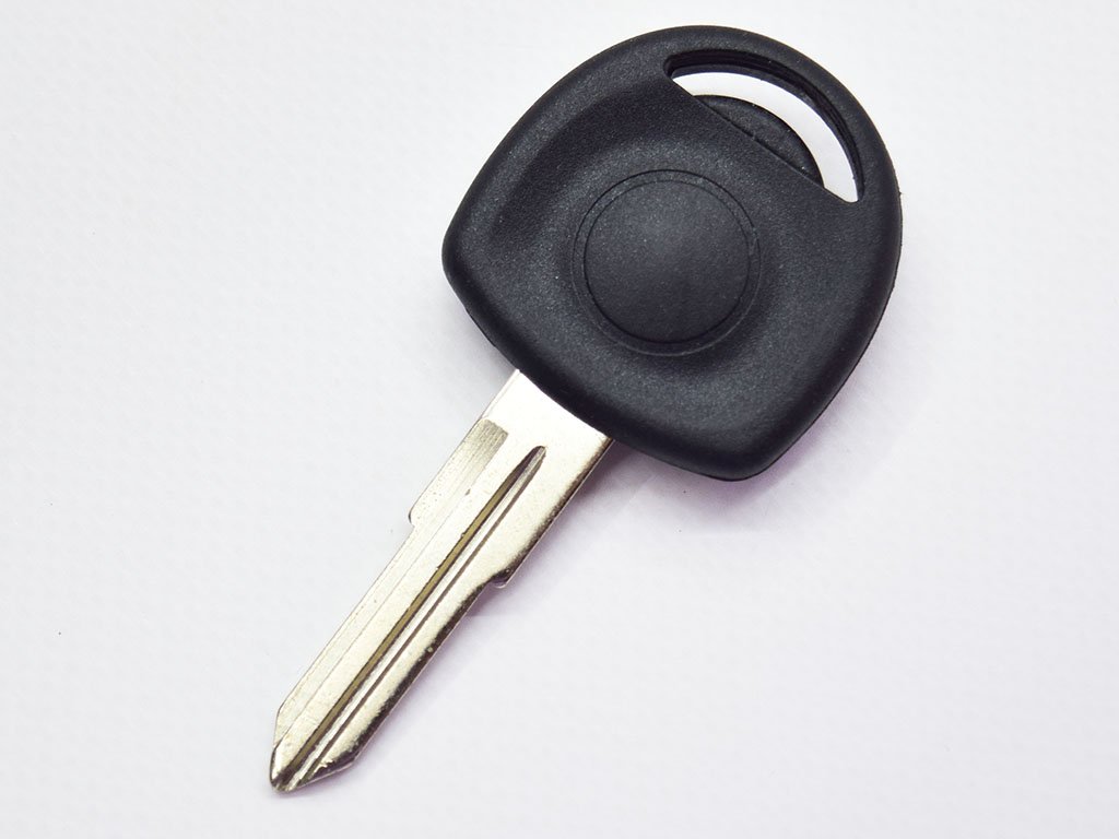 Корпус ключа з місцем під чіп Opel Astra, Tigra, Omega та інші, лезо YM28, без лого