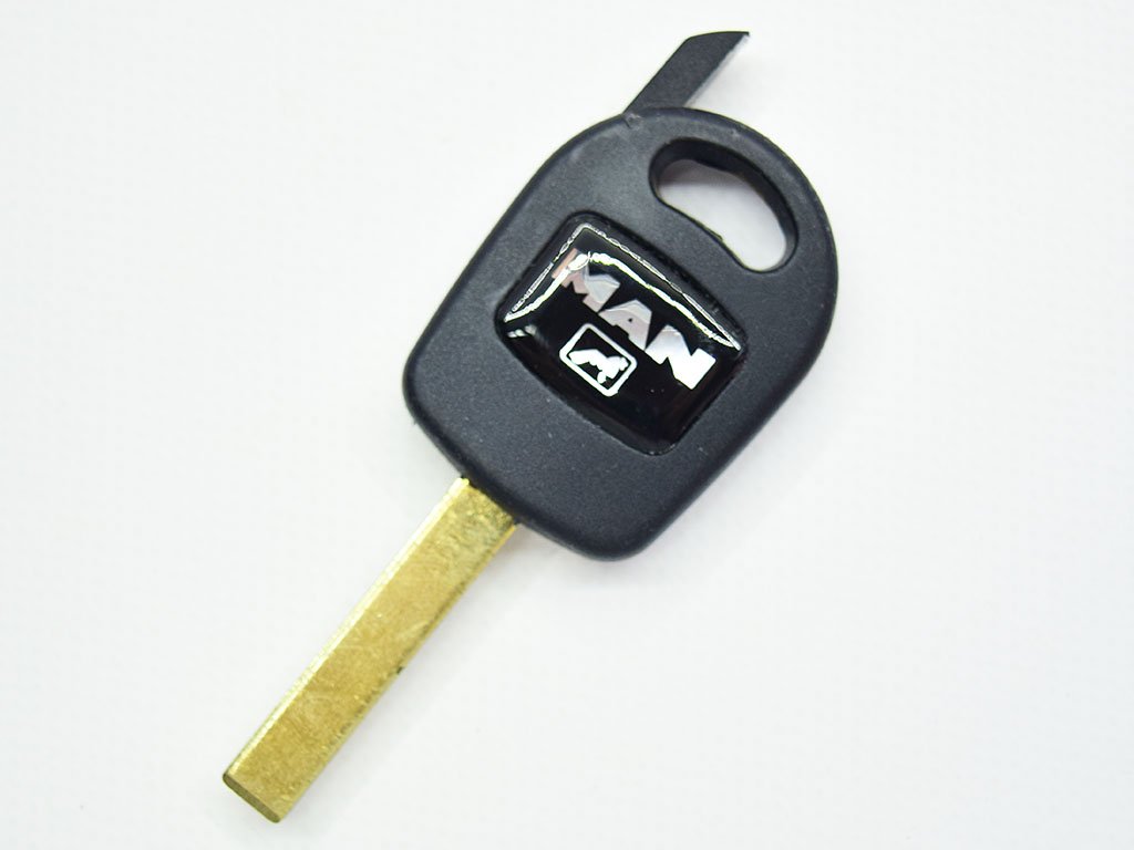 Корпус ключа з місцем під чіп MAN TGA, TGL, TGM, TGS та інші, лезо HU83