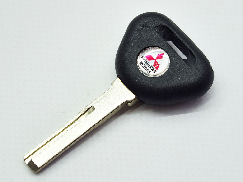 Корпус ключа з місцем під чіп Mitsubishi Carisma, Colt, Space Star та інші, лезо HU56 — изображение 2