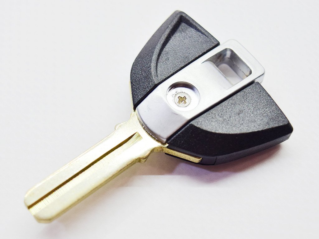Корпус ключа з місцем під чіп Bmw тип 1