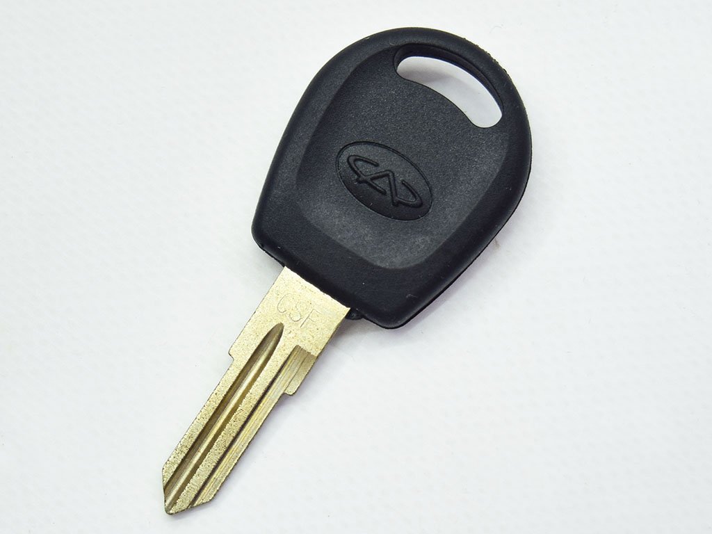 Корпус ключа з місцем під чіп Chery QQ (S11), без лого
