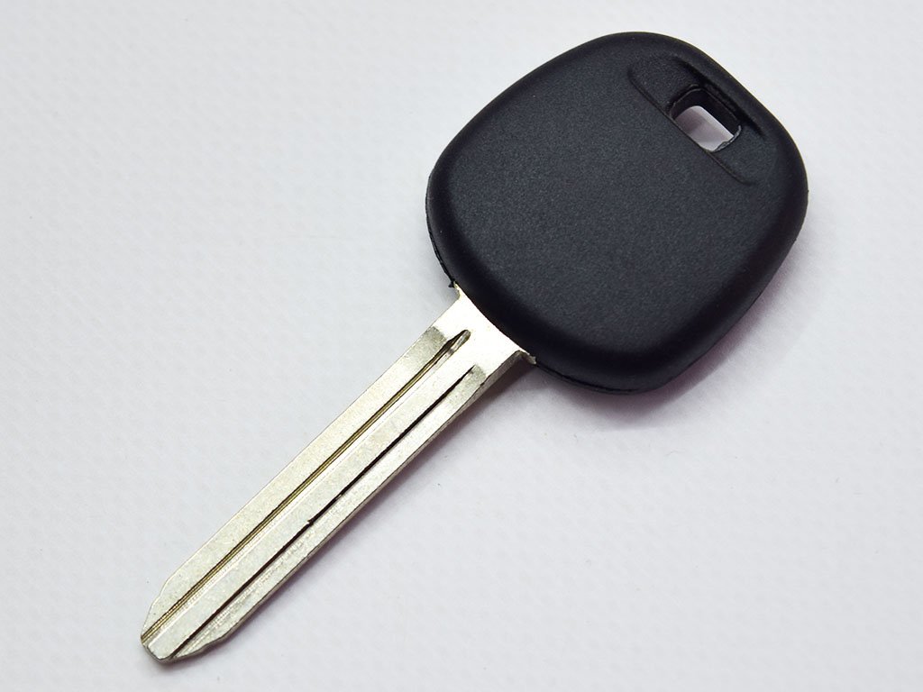Корпус ключа з місцем під чіп Subaru, Isuzu, Great Wall та інші, лезо TOY43R — изображение 2
