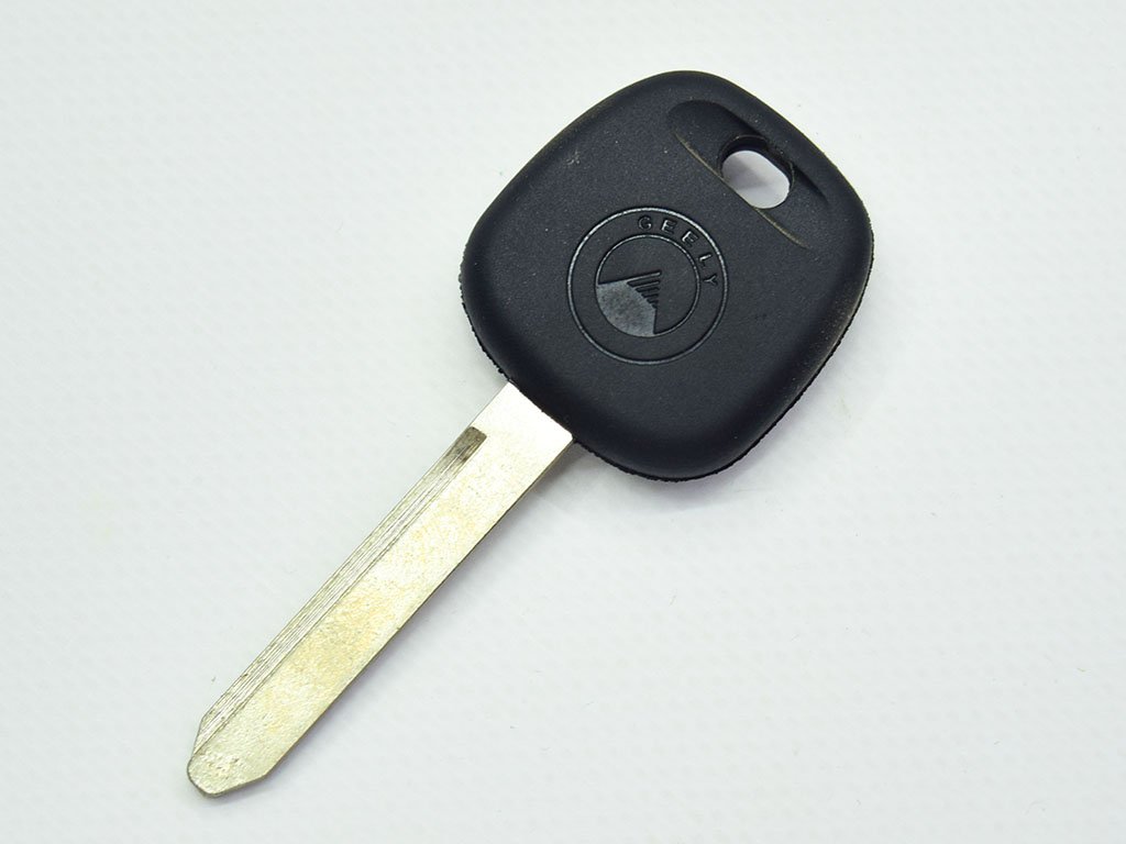 Корпус ключа з місцем під чіп Geely Emgrand EC7 та інші