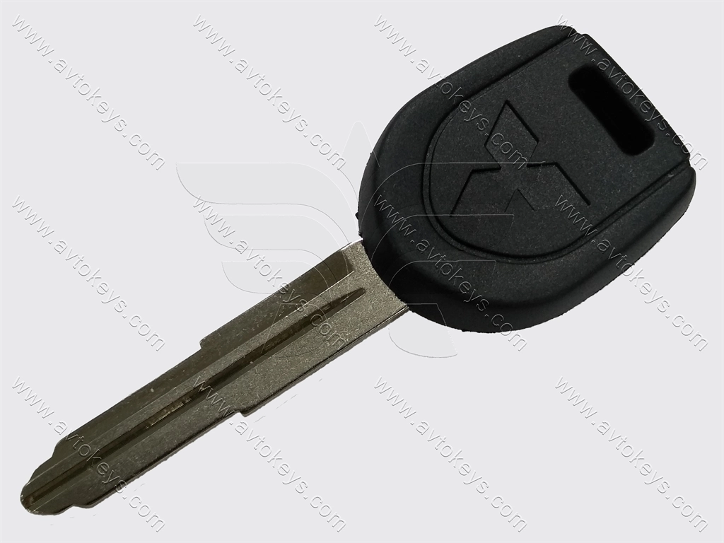 Корпус ключа з місцем під чіп Mitsubishi Mirage, Outlander, Pajero та інші, лезо MIT11R, тип 1