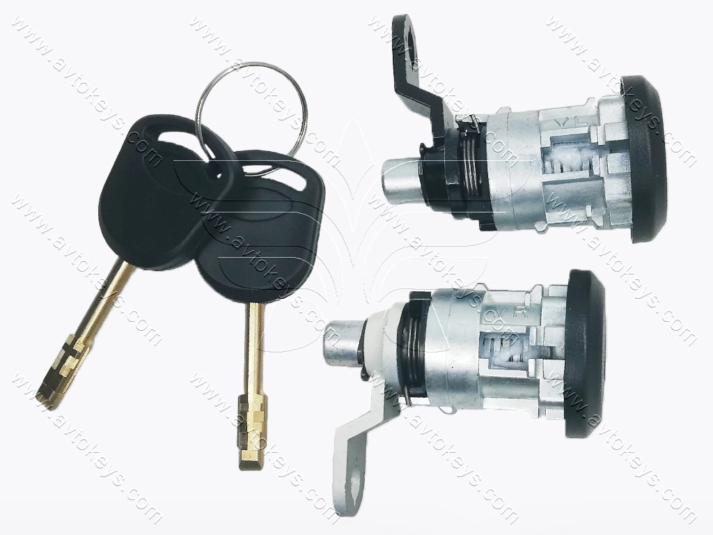 Серцевини дверних замків Ford Transit, передні, ліва і права, лезо FO21